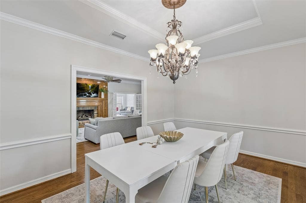 9631 Hilldale Drive, Dallas, TX 75231 9631 Hilldale Drive, Dallas, TX 75231