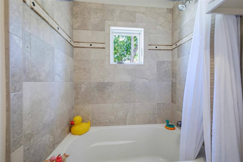 5519 Bryn Mawr Drive, Dallas, TX 75209 5519 Bryn Mawr Drive, Dallas, TX 75209