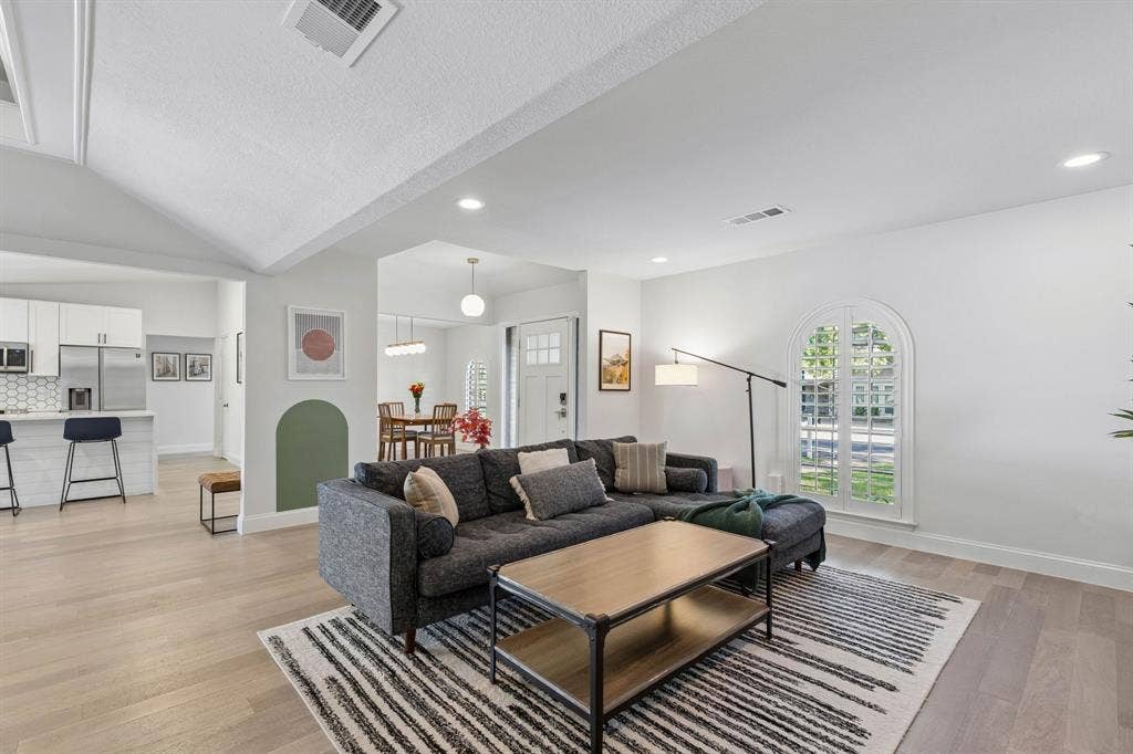 7210 Bluefield Drive, Dallas, TX 75248
