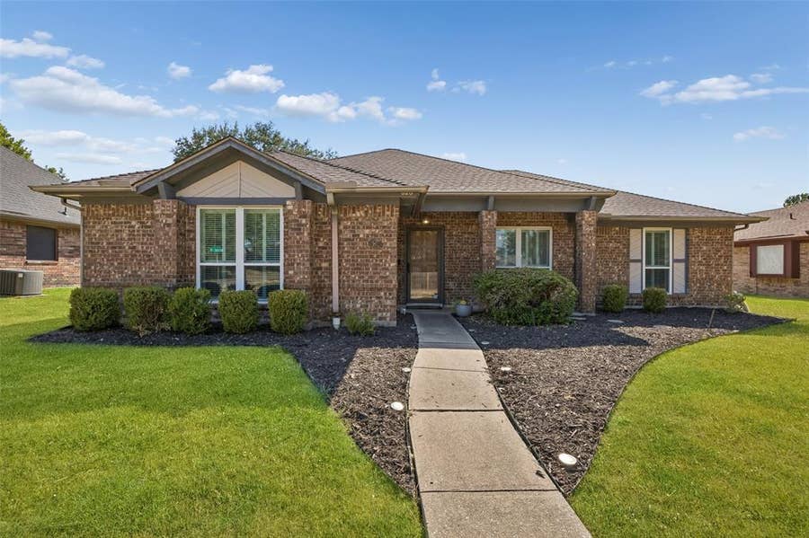 Property photo for 626 Echo Drive, Garland, TX