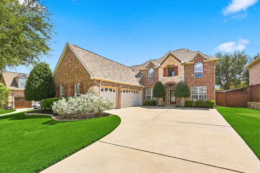 Property photo for 2810 Butterfield Stage Road, Highland Village, TX