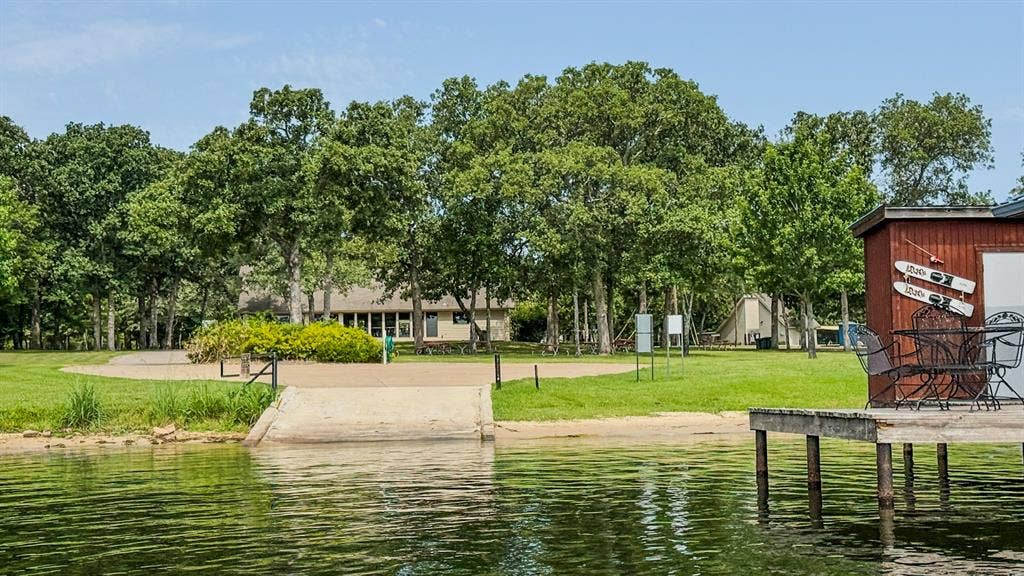 3602 San Saba, Athens, TX 75752 3602 San Saba, Athens, TX 75752