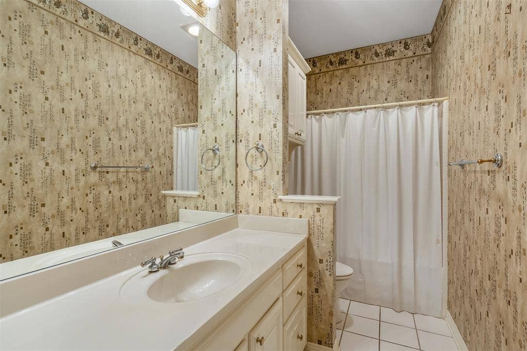 602 Paloma, Tyler, TX 75703 602 Paloma, Tyler, TX 75703