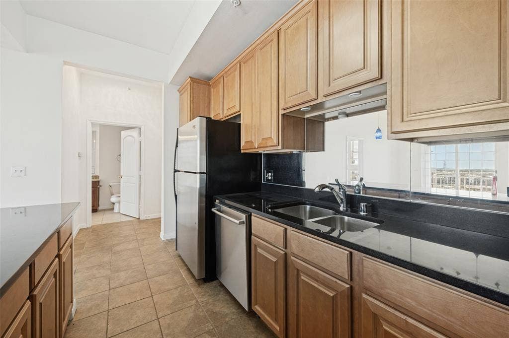 3225 Turtle Creek Boulevard, #2104, Dallas, TX 75219