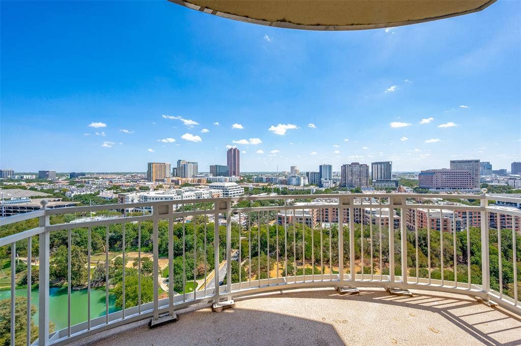 3225 Turtle Creek Boulevard, #2104, Dallas, TX 75219