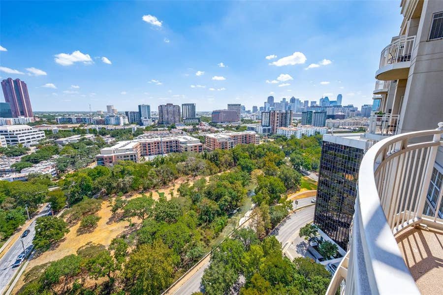 Property photo for 3225 Turtle Creek Boulevard, #2104, Dallas, TX