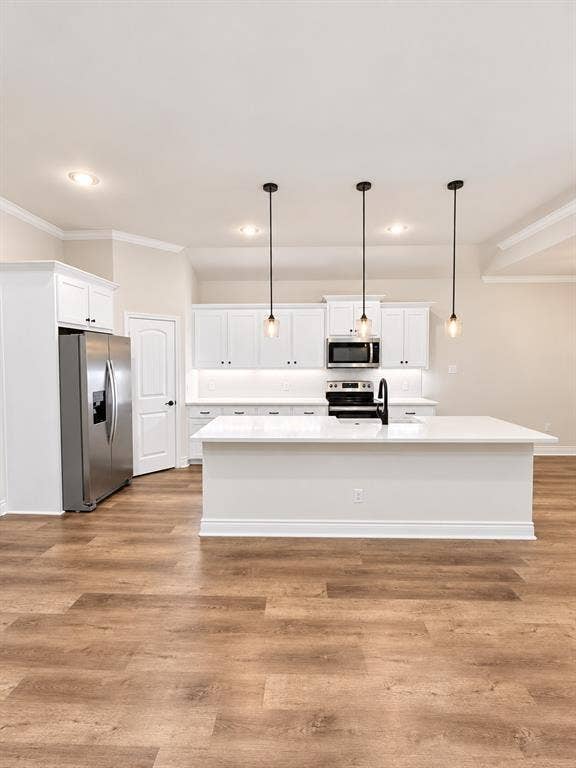 8406 Grant Lane, Greenville, TX 75402 8406 Grant Lane, Greenville, TX 75402