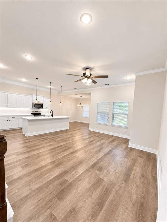 8406 Grant Lane, Greenville, TX 75402 8406 Grant Lane, Greenville, TX 75402