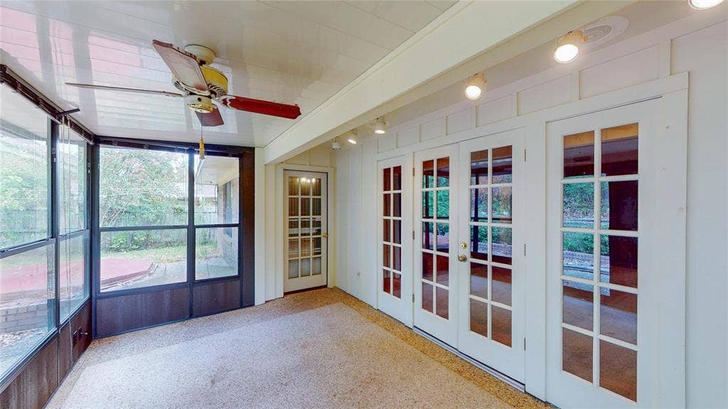 4915 Pine Knoll Street, Tyler, TX 75703 4915 Pine Knoll Street, Tyler, TX 75703