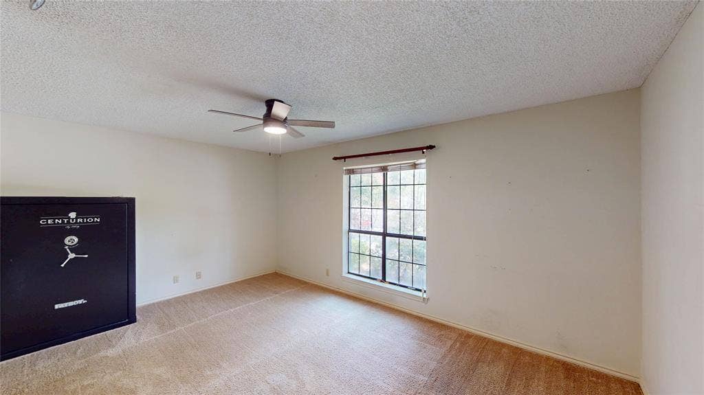 4915 Pine Knoll Street, Tyler, TX 75703 4915 Pine Knoll Street, Tyler, TX 75703