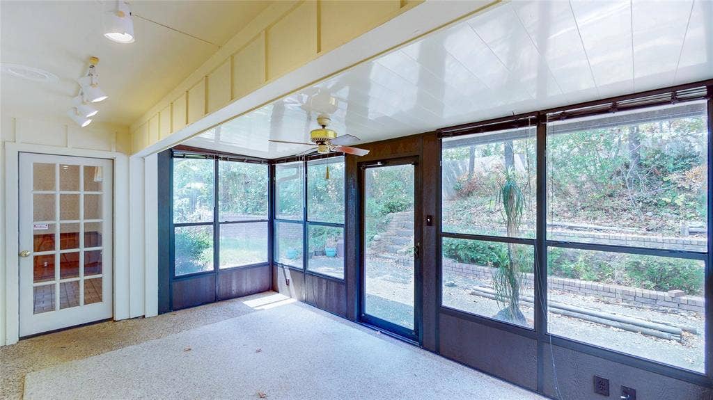 4915 Pine Knoll Street, Tyler, TX 75703 4915 Pine Knoll Street, Tyler, TX 75703