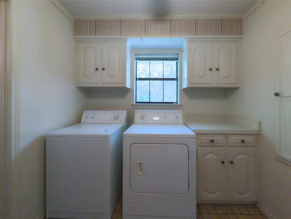 4915 Pine Knoll Street, Tyler, TX 75703 4915 Pine Knoll Street, Tyler, TX 75703