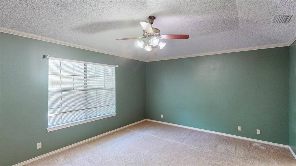 4915 Pine Knoll Street, Tyler, TX 75703 4915 Pine Knoll Street, Tyler, TX 75703
