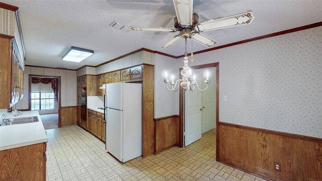 4915 Pine Knoll Street, Tyler, TX 75703 4915 Pine Knoll Street, Tyler, TX 75703