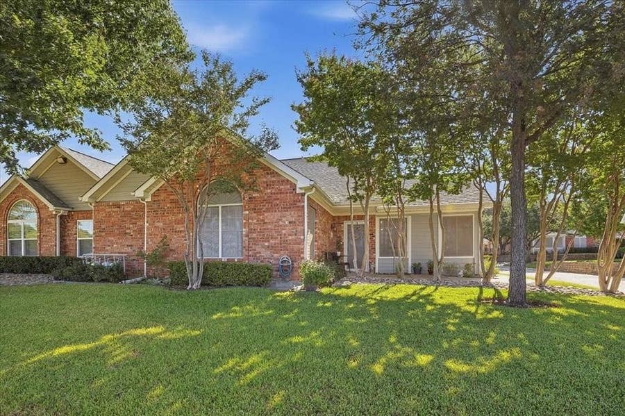 Property photo for 6153 Welden Court, Fort Worth, TX