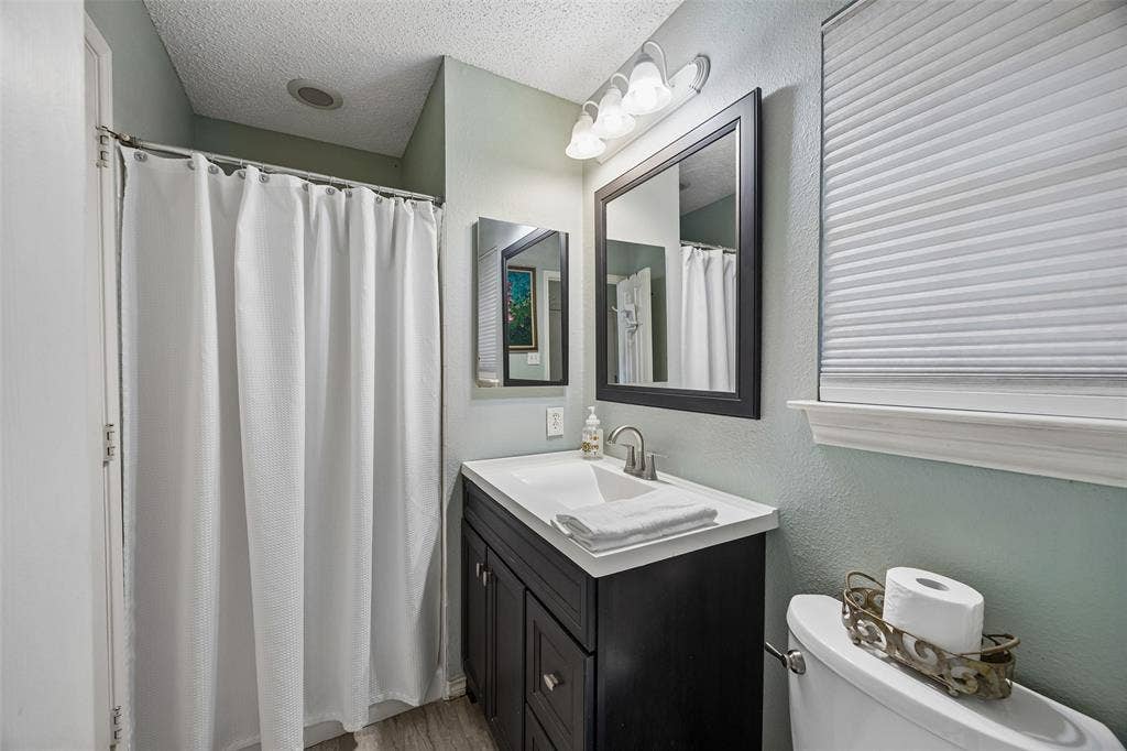2024 Antwerp Avenue, Plano, TX 75025 2024 Antwerp Avenue, Plano, TX 75025