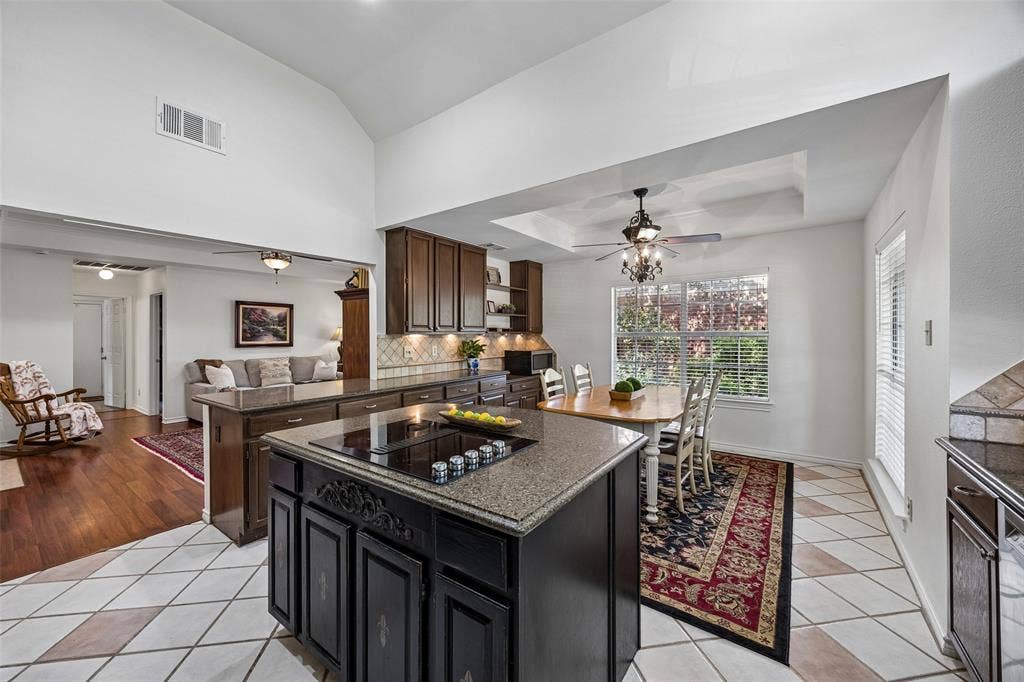 2024 Antwerp Avenue, Plano, TX 75025 2024 Antwerp Avenue, Plano, TX 75025