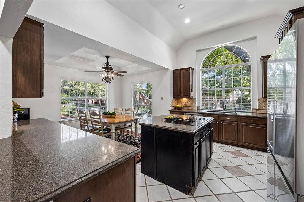 2024 Antwerp Avenue, Plano, TX 75025 2024 Antwerp Avenue, Plano, TX 75025
