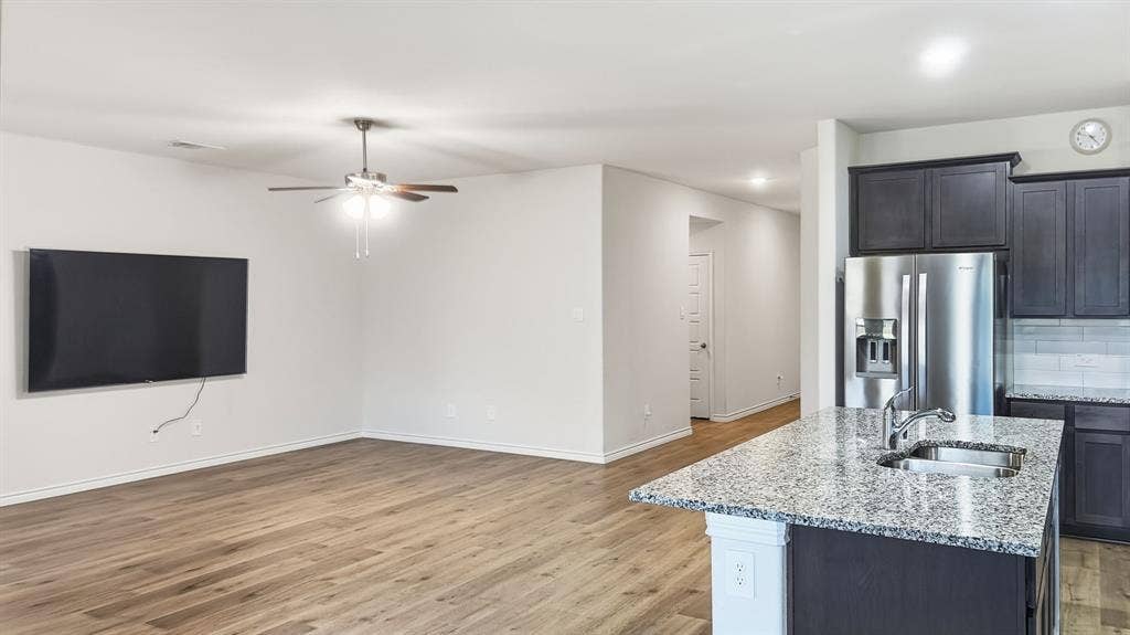 520 Winthrop Road, Fate, TX 75189 520 Winthrop Road, Fate, TX 75189
