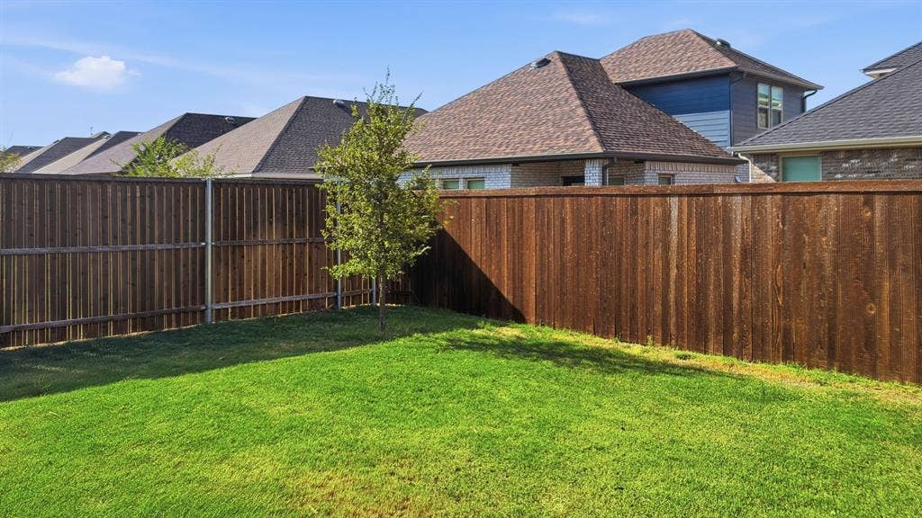 520 Winthrop Road, Fate, TX 75189 520 Winthrop Road, Fate, TX 75189