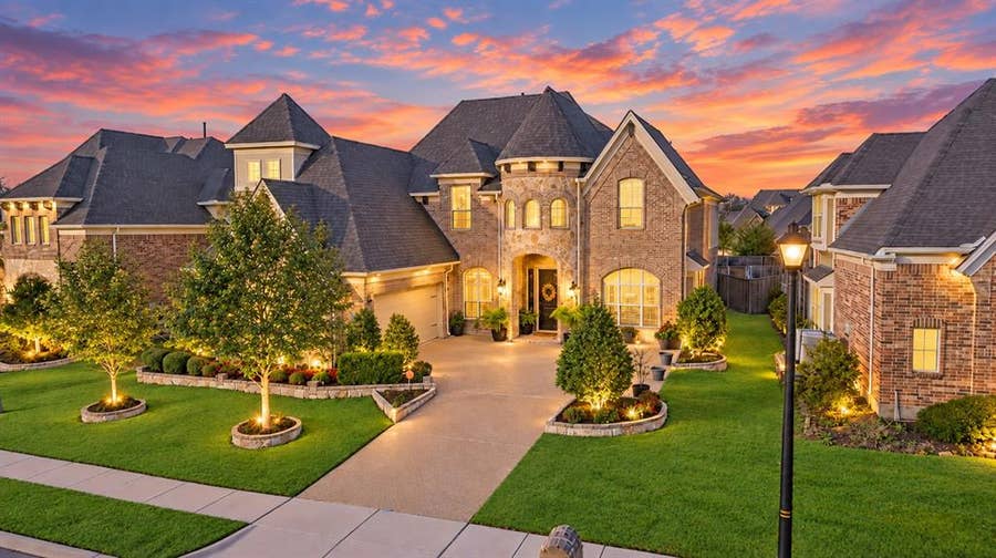Property photo for 215 Dominion Drive, Wylie, TX