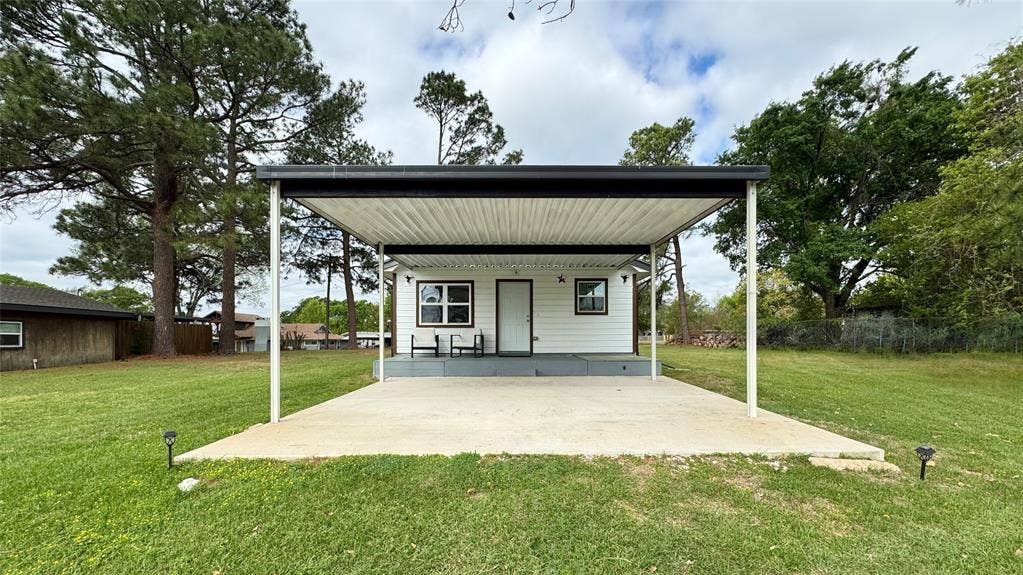 191 Harmon Road, Gun Barrel City, TX 75156 191 Harmon Road, Gun Barrel City, TX 75156