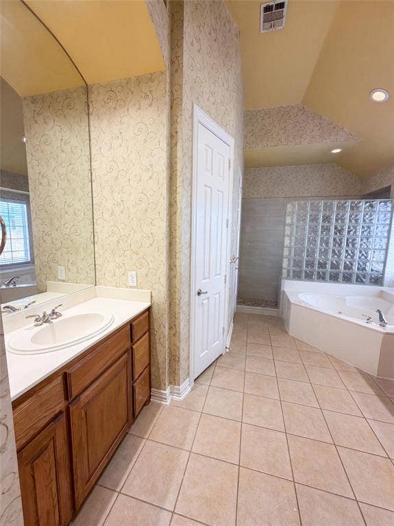 3228 Tearose Drive, Richardson, TX 75082 3228 Tearose Drive, Richardson, TX 75082