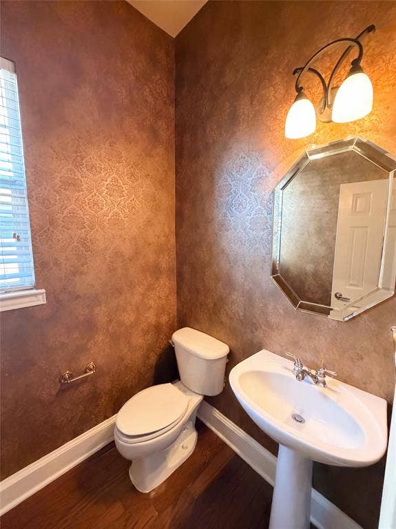 3228 Tearose Drive, Richardson, TX 75082 3228 Tearose Drive, Richardson, TX 75082