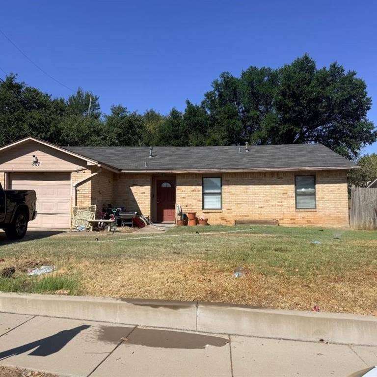 Property photo for 807 Mack Drive, Denton, TX
