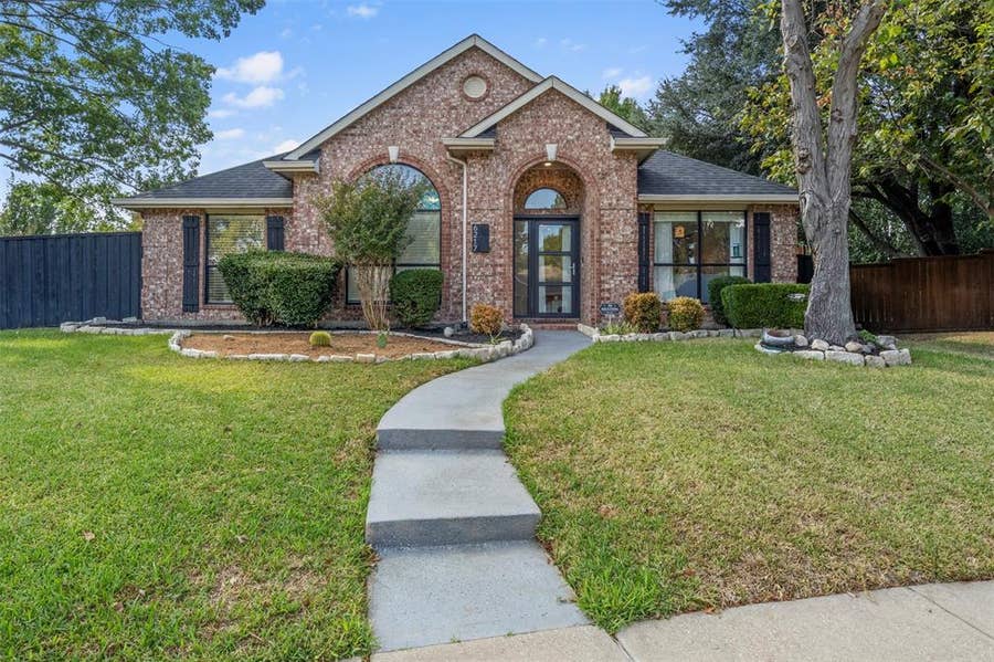 Property photo for 6217 Decatur Court, Frisco, TX