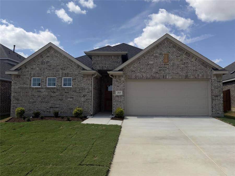 Property photo for 215 Patton Lane, Venus, TX