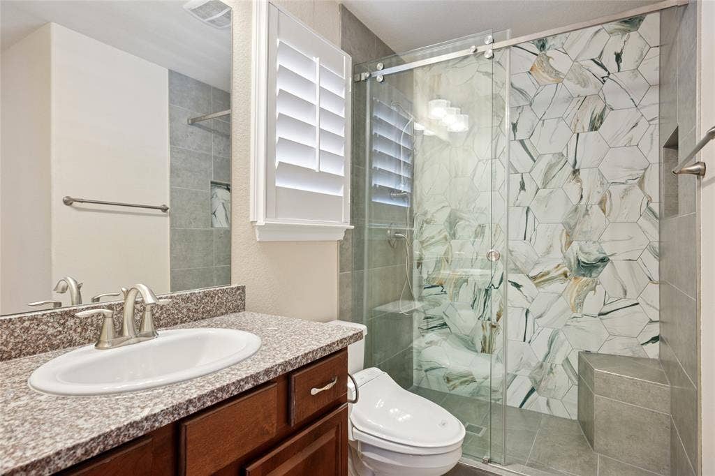 7211 Beranger Drive, Irving, TX 75063 7211 Beranger Drive, Irving, TX 75063