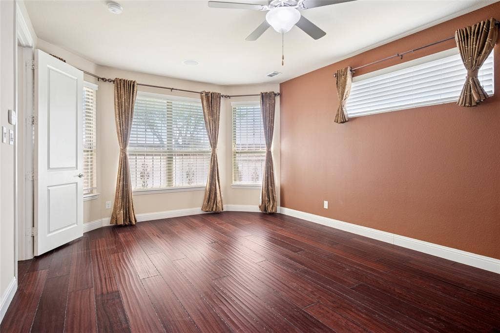 7211 Beranger Drive, Irving, TX 75063 7211 Beranger Drive, Irving, TX 75063