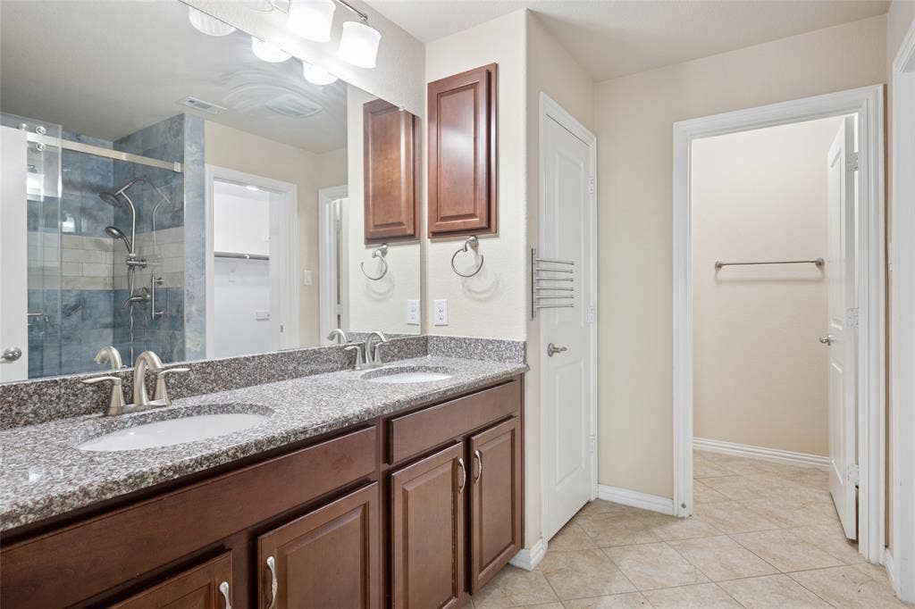 7211 Beranger Drive, Irving, TX 75063 7211 Beranger Drive, Irving, TX 75063