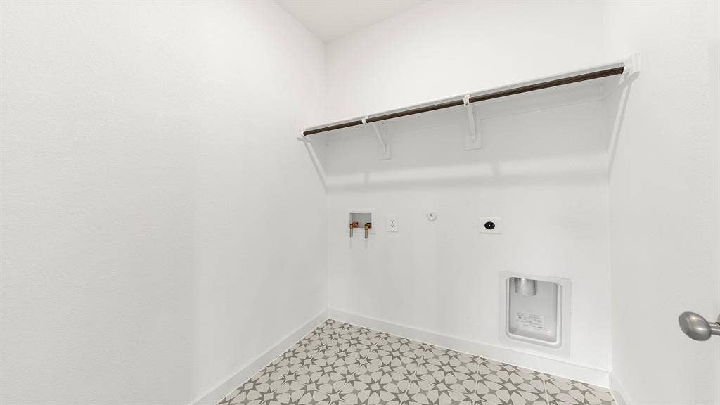 727 Clear Air Way, Lavon, TX 75166 Olive Utility Room