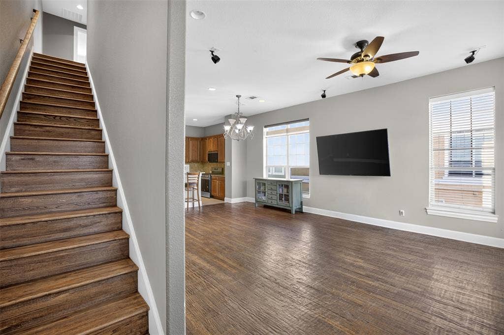 1563 Camino Lago, Irving, TX 75039 1563 Camino Lago, Irving, TX 75039