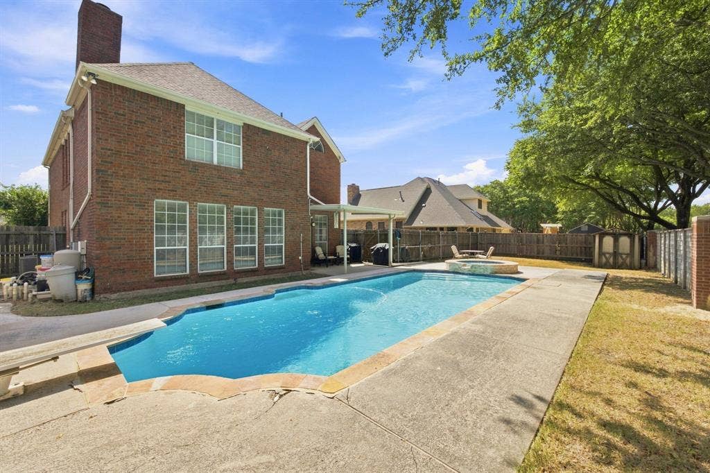 534 Winston Street, Grand Prairie, TX 75052 534 Winston Street, Grand Prairie, TX 75052