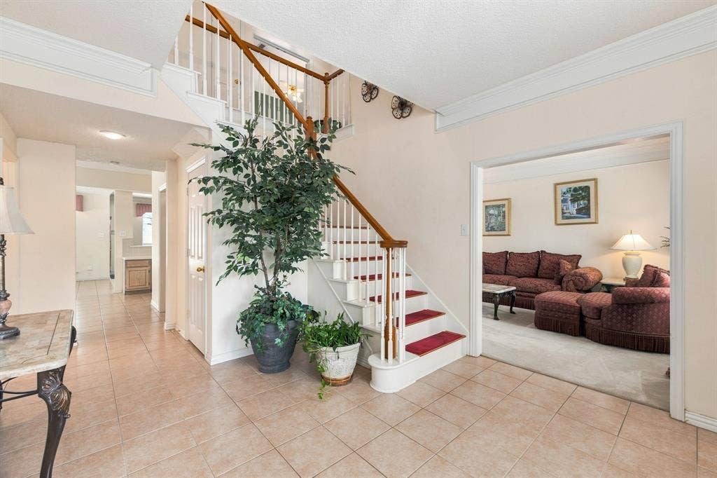 534 Winston Street, Grand Prairie, TX 75052 534 Winston Street, Grand Prairie, TX 75052