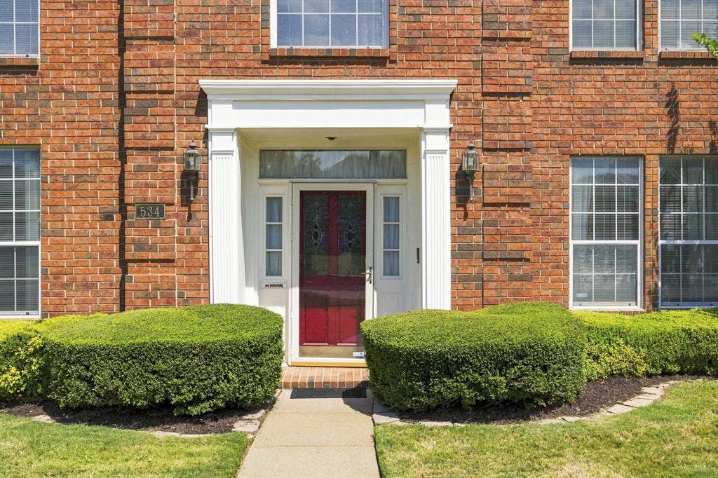 534 Winston Street, Grand Prairie, TX 75052 534 Winston Street, Grand Prairie, TX 75052