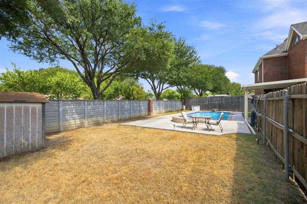 534 Winston Street, Grand Prairie, TX 75052 534 Winston Street, Grand Prairie, TX 75052