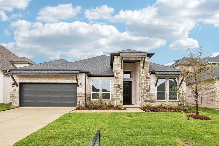 Property photo for 1612 Cedarberry Drive, Northlake, TX