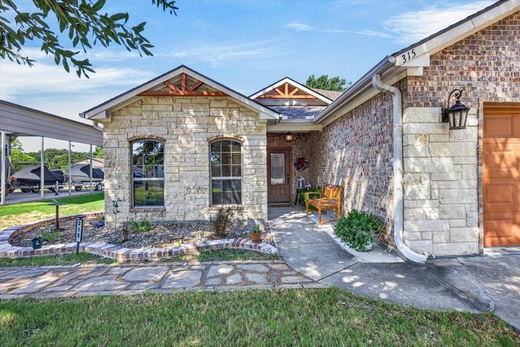 315 Canoe Court, Gun Barrel City, TX 75156 315 Canoe Court, Gun Barrel City, TX 75156