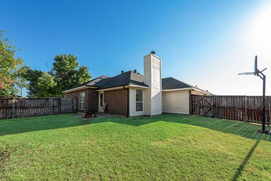 2848 Saint Croix Avenue, Lancaster, TX 75146 2848 Saint Croix Avenue, Lancaster, TX 75146