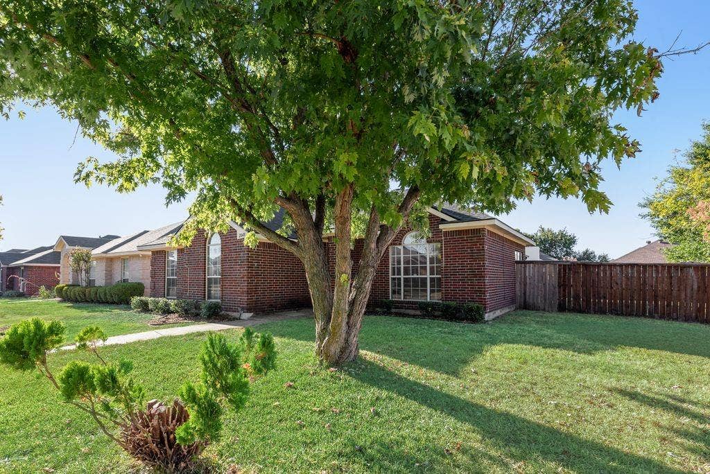 2848 Saint Croix Avenue, Lancaster, TX 75146 2848 Saint Croix Avenue, Lancaster, TX 75146