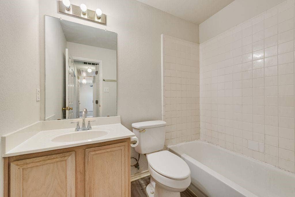 2848 Saint Croix Avenue, Lancaster, TX 75146 2848 Saint Croix Avenue, Lancaster, TX 75146