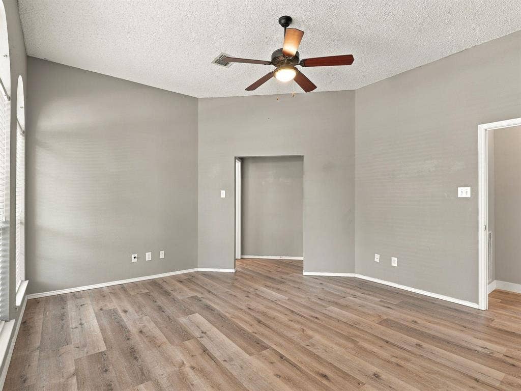 8201 Pacific Street, Frisco, TX 75035 8201 Pacific Street, Frisco, TX 75035
