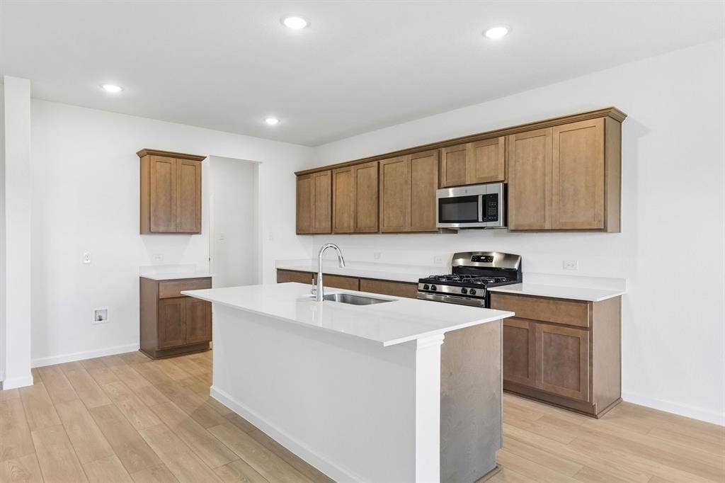 1204 Moon Ranch Road, Royse City, TX 75189 Representative (2)