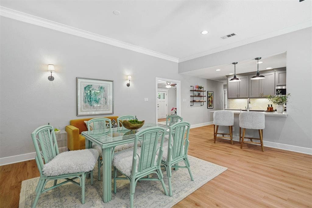 3709 Wildwood Road, Fort Worth, TX 76107