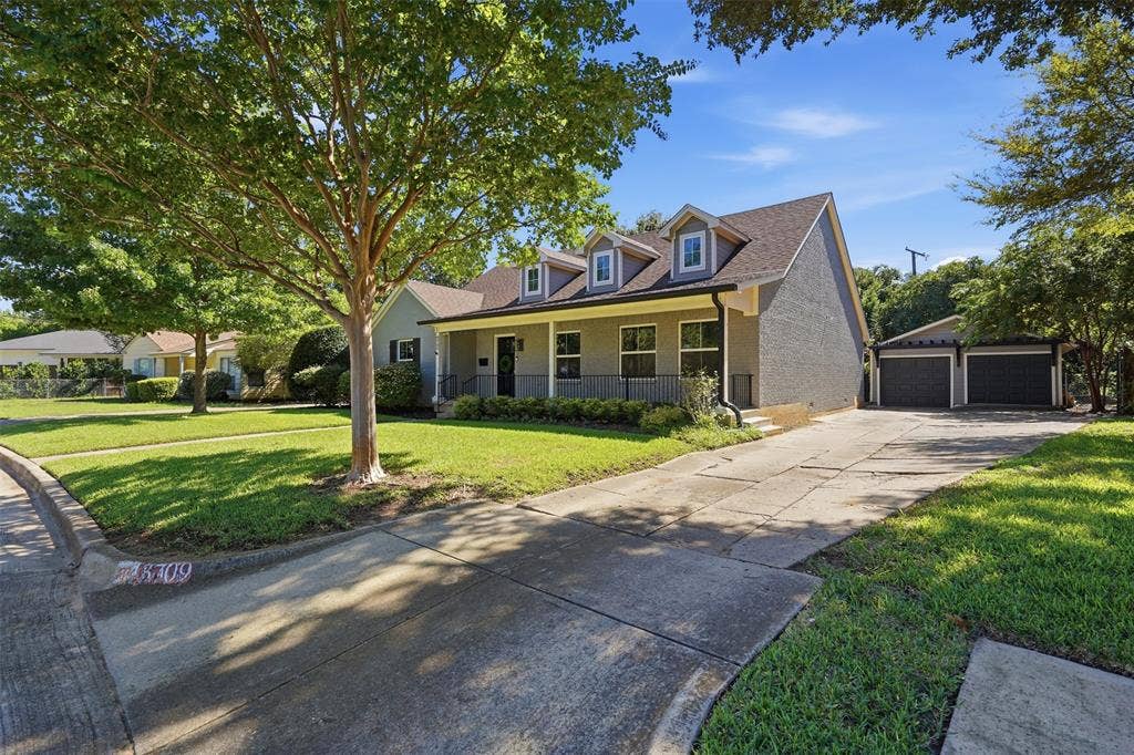 3709 Wildwood Road, Fort Worth, TX 76107