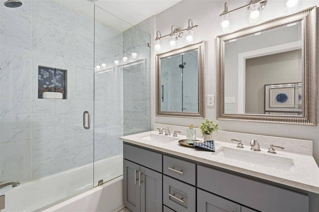 3709 Wildwood Road, Fort Worth, TX 76107
